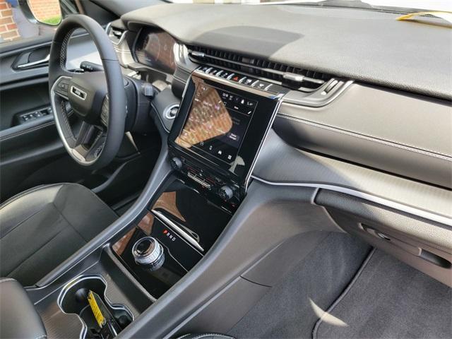 used 2024 Jeep Grand Cherokee L car, priced at $35,626