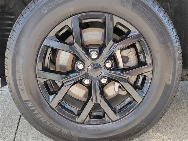 used 2024 Jeep Grand Cherokee L car, priced at $35,626