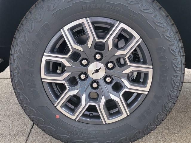 new 2026 Chevrolet Colorado car, priced at $46,910