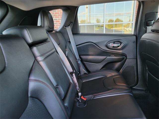 used 2019 Jeep Cherokee car, priced at $16,429