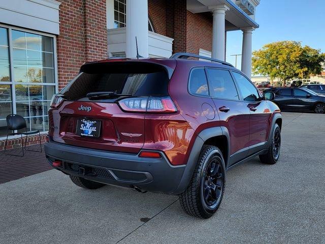 used 2019 Jeep Cherokee car, priced at $14,114