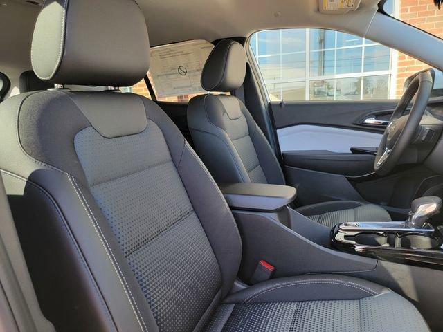 new 2026 Chevrolet Trax car