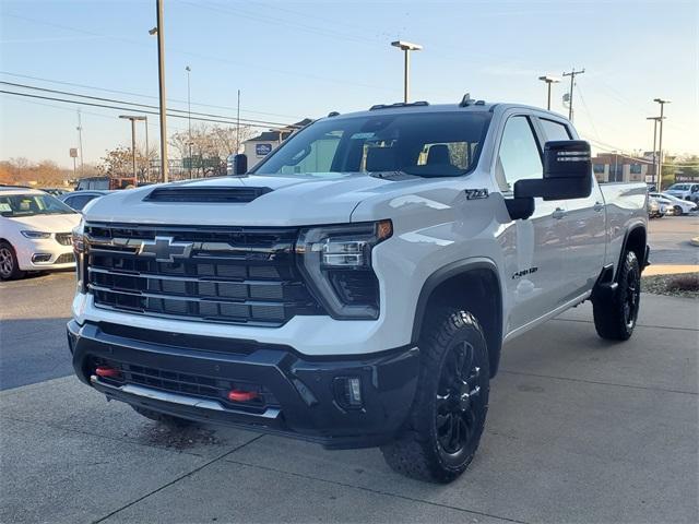 new 2025 Chevrolet Silverado 2500 car, priced at $68,935