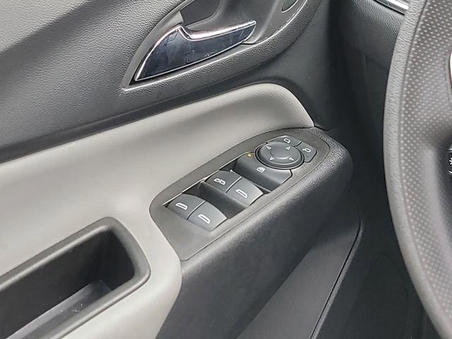 used 2022 Chevrolet Equinox car, priced at $18,870