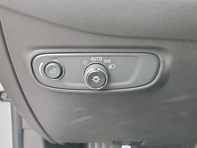 used 2022 Chevrolet Equinox car, priced at $18,870