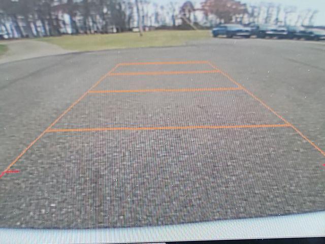 used 2022 Chevrolet Equinox car, priced at $18,870