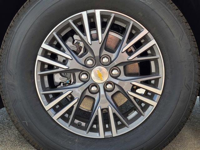 new 2026 Chevrolet Traverse car, priced at $44,610