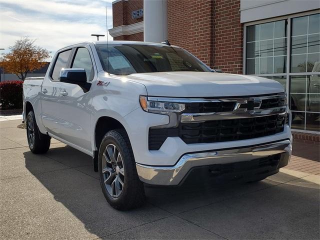 used 2024 Chevrolet Silverado 1500 car, priced at $42,819