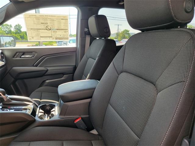 new 2025 Chevrolet Colorado car, priced at $41,660