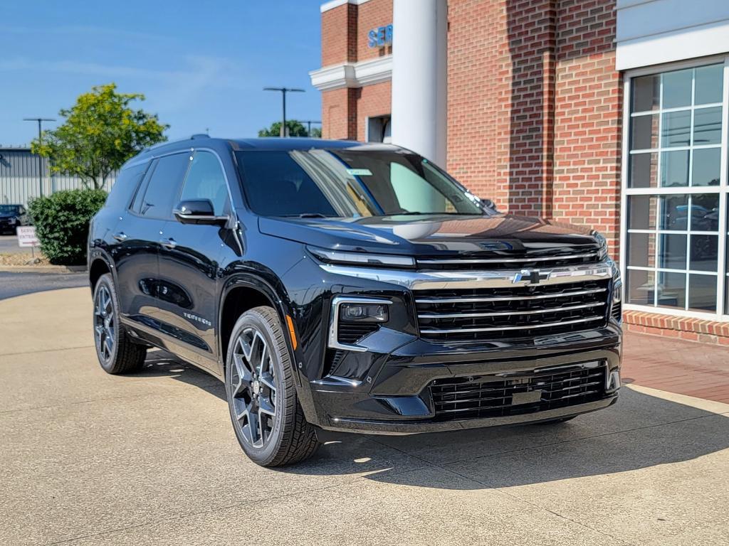 new 2025 Chevrolet Traverse car, priced at $59,820