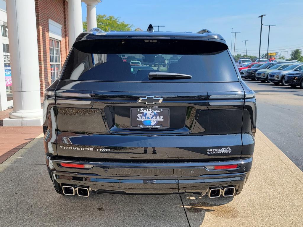 new 2025 Chevrolet Traverse car, priced at $59,820
