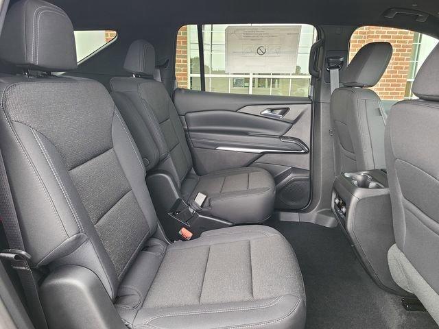 new 2026 Chevrolet Traverse car, priced at $46,805