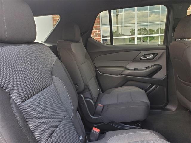 used 2023 Chevrolet Traverse car, priced at $31,349