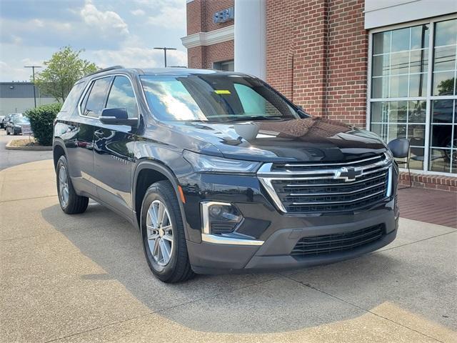 used 2023 Chevrolet Traverse car, priced at $31,349
