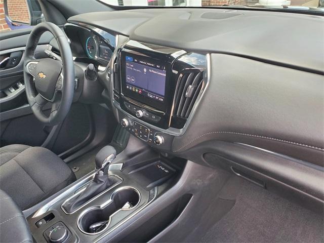 used 2023 Chevrolet Traverse car, priced at $31,349