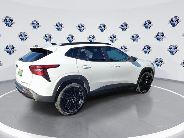 used 2025 Chevrolet Trax car, priced at $23,965