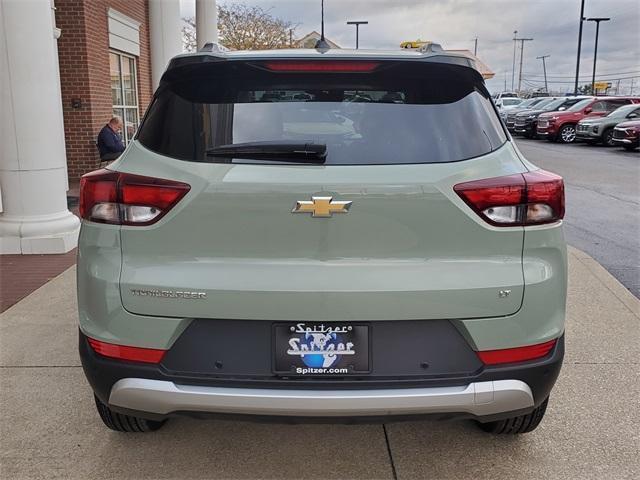 new 2025 Chevrolet TrailBlazer car, priced at $26,254