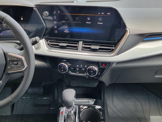 new 2025 Chevrolet Trax car, priced at $26,000