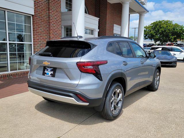 new 2025 Chevrolet Trax car, priced at $26,000