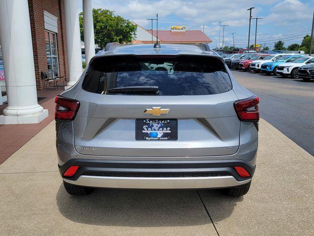 new 2025 Chevrolet Trax car, priced at $26,000