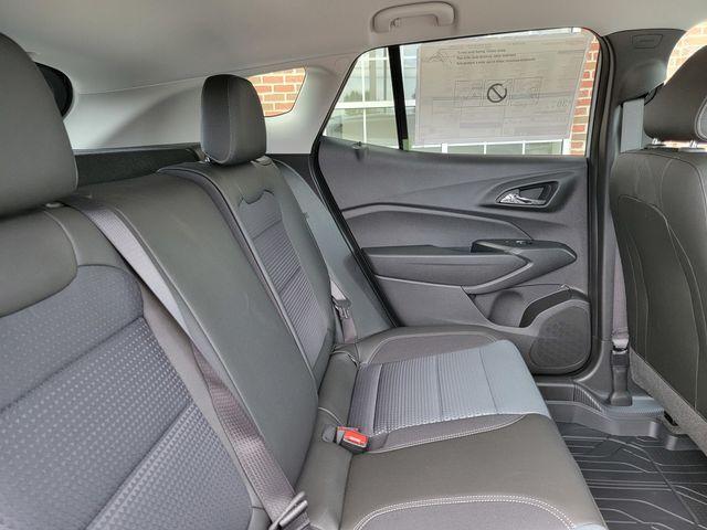 new 2025 Chevrolet Trax car, priced at $26,000