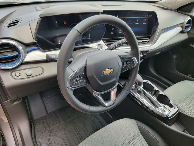 new 2025 Chevrolet Trax car, priced at $26,000