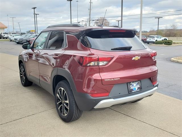 new 2025 Chevrolet TrailBlazer car, priced at $26,254