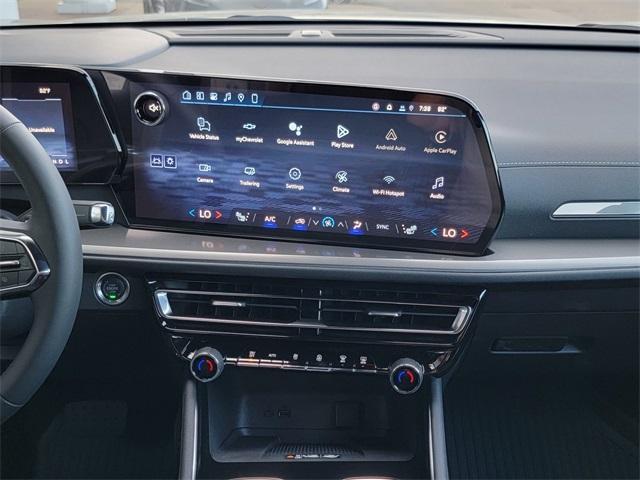 new 2026 Chevrolet Traverse car, priced at $50,140
