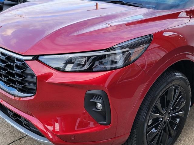 used 2025 Ford Escape car, priced at $35,415