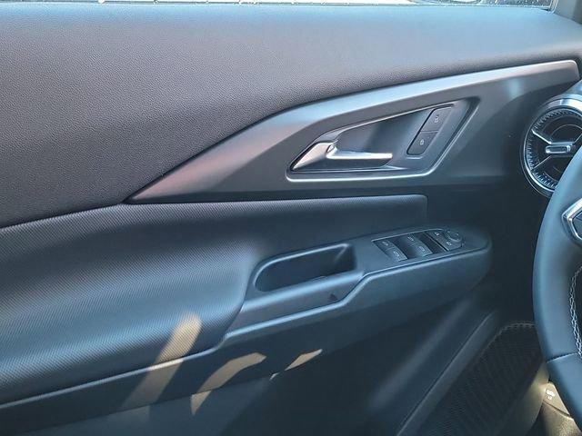 new 2026 Chevrolet Equinox EV car