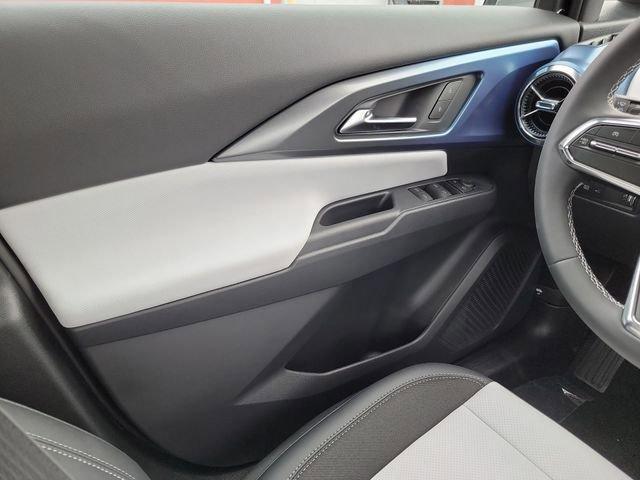 new 2026 Chevrolet Equinox EV car