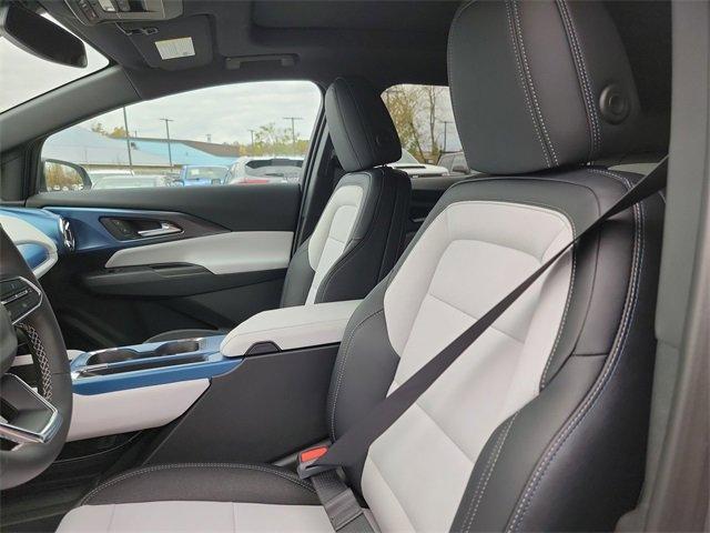 new 2026 Chevrolet Equinox EV car