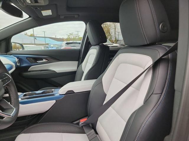 new 2026 Chevrolet Equinox EV car