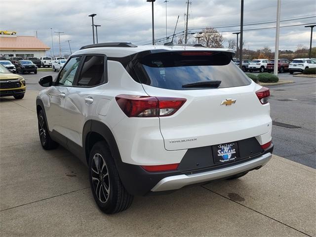 new 2025 Chevrolet TrailBlazer car, priced at $26,599