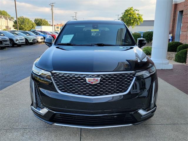used 2025 Cadillac XT6 car, priced at $49,752