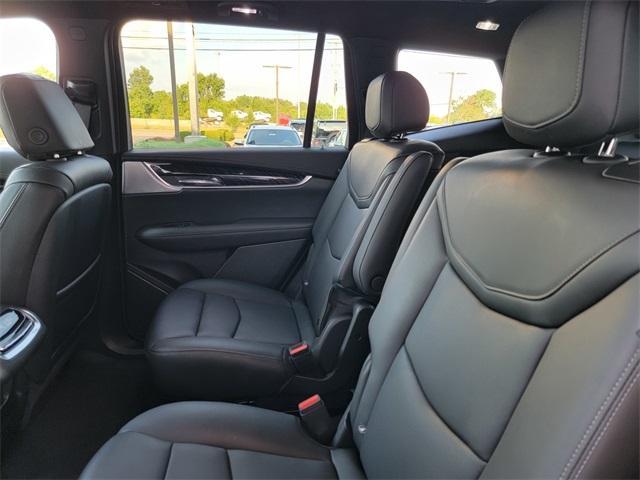 used 2025 Cadillac XT6 car, priced at $49,752