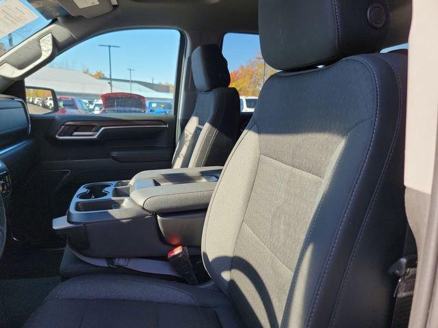 used 2022 Chevrolet Silverado 1500 car, priced at $34,124