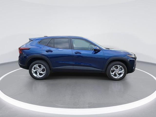 used 2024 Chevrolet Trax car, priced at $22,003