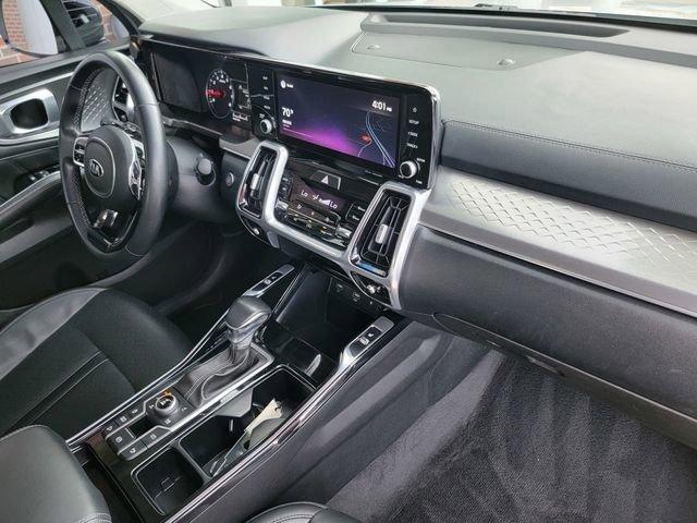 used 2021 Kia Sorento car, priced at $22,582