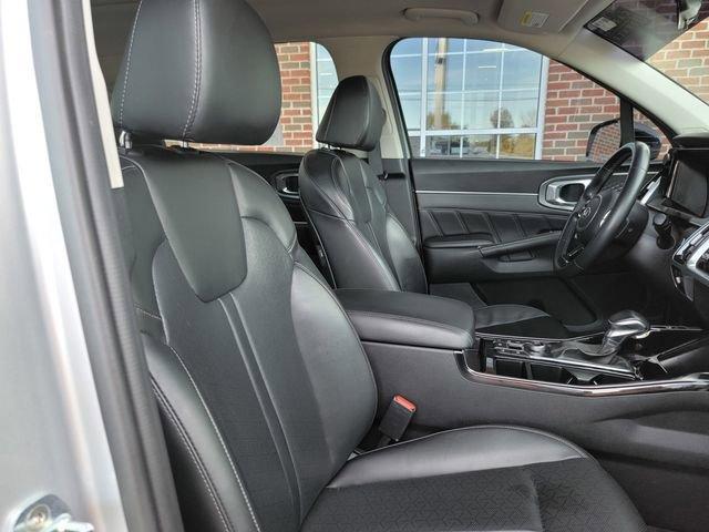 used 2021 Kia Sorento car, priced at $22,582