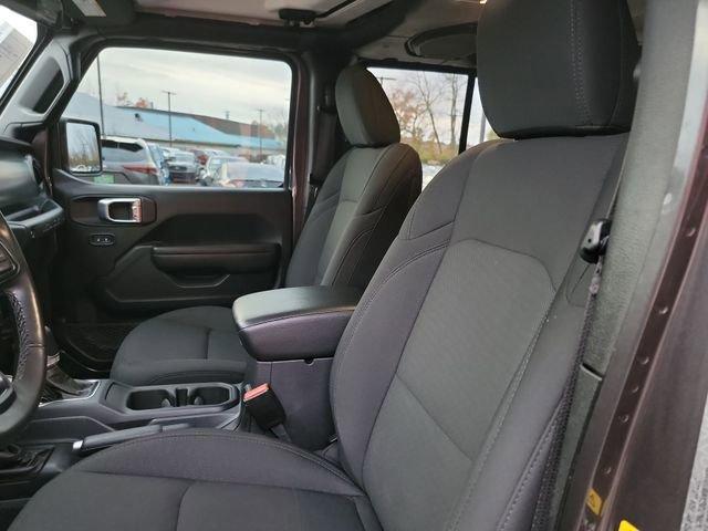 used 2022 Jeep Wrangler Unlimited car, priced at $29,181