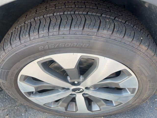 used 2022 Kia Telluride car, priced at $23,278