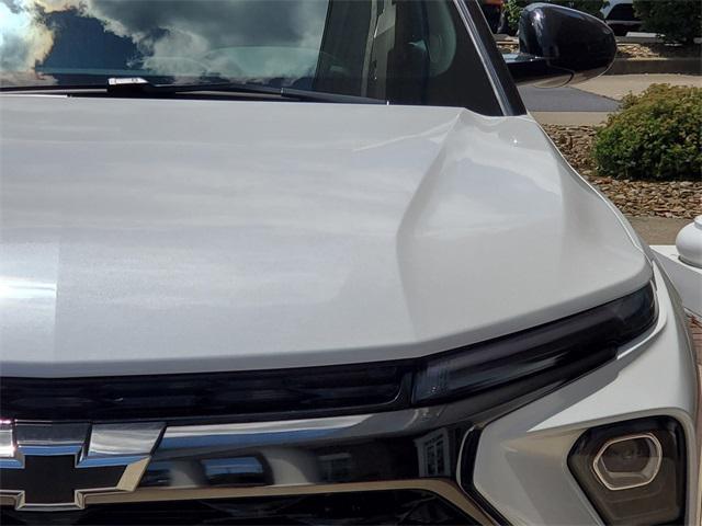 new 2025 Chevrolet TrailBlazer car, priced at $32,830