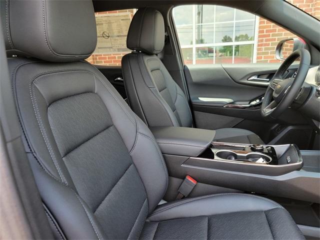 new 2026 Chevrolet Equinox car, priced at $33,780