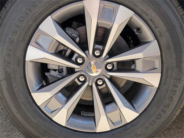 new 2026 Chevrolet Equinox car, priced at $33,780