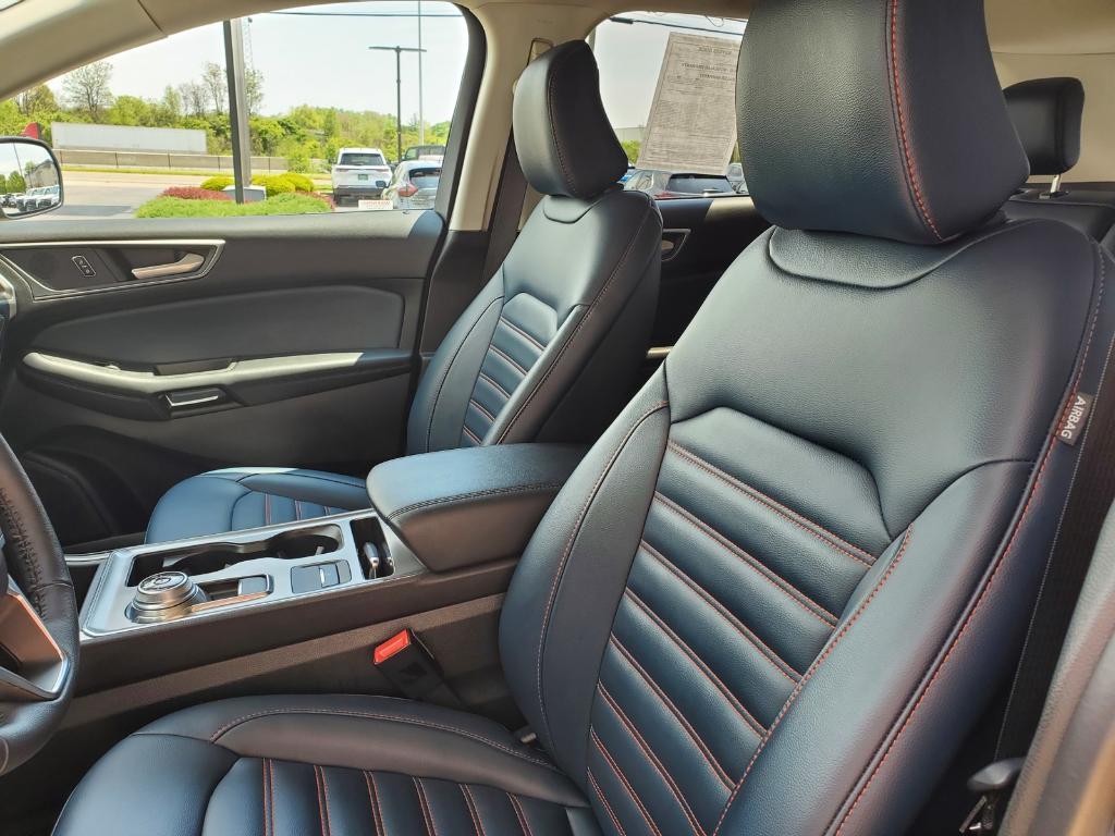 used 2024 Ford Edge car, priced at $28,373