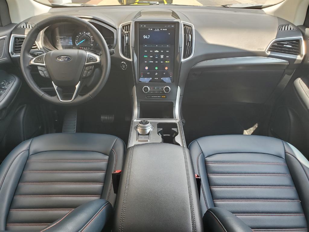 used 2024 Ford Edge car, priced at $28,373