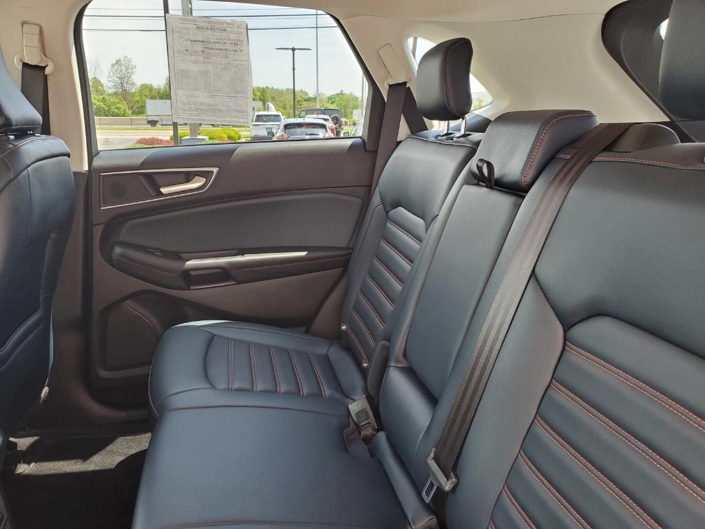 used 2024 Ford Edge car, priced at $28,373