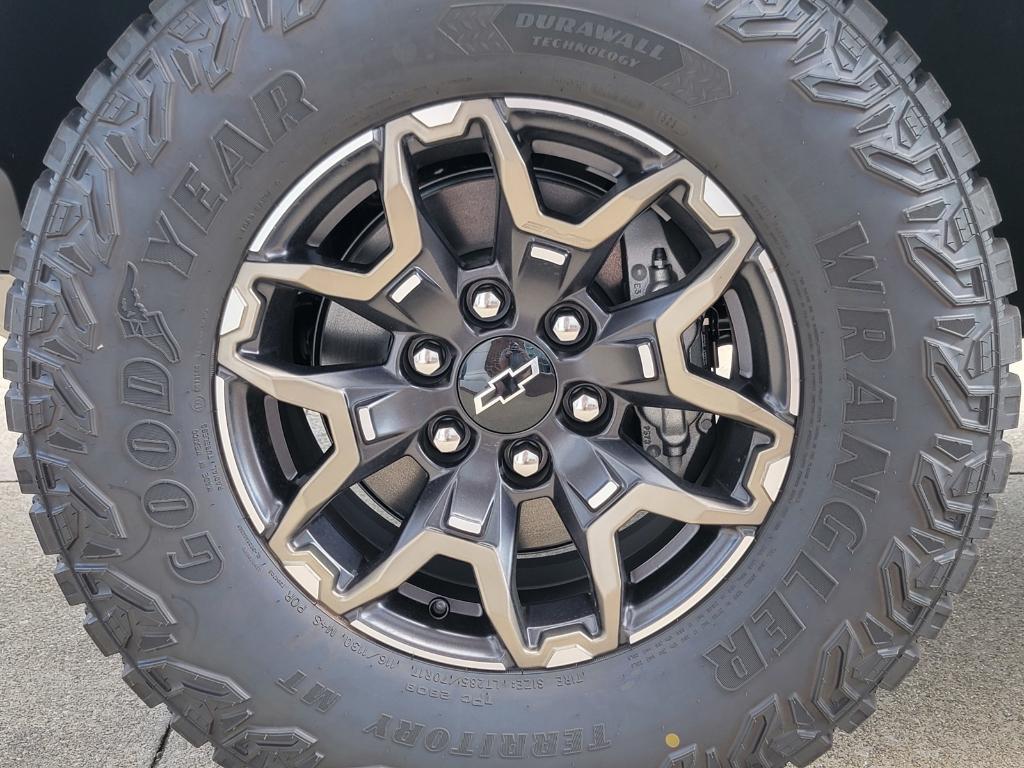new 2026 Chevrolet Colorado car, priced at $55,385