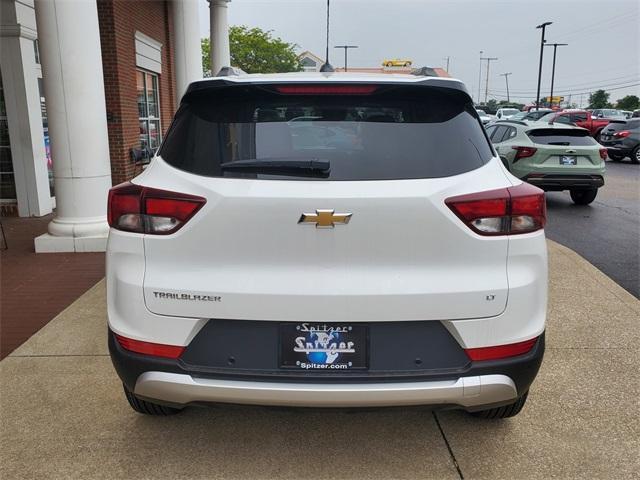 new 2026 Chevrolet TrailBlazer car, priced at $27,425